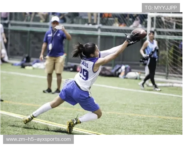 “美洲狮队表现超群，成为橄榄球未来竞争者之一”