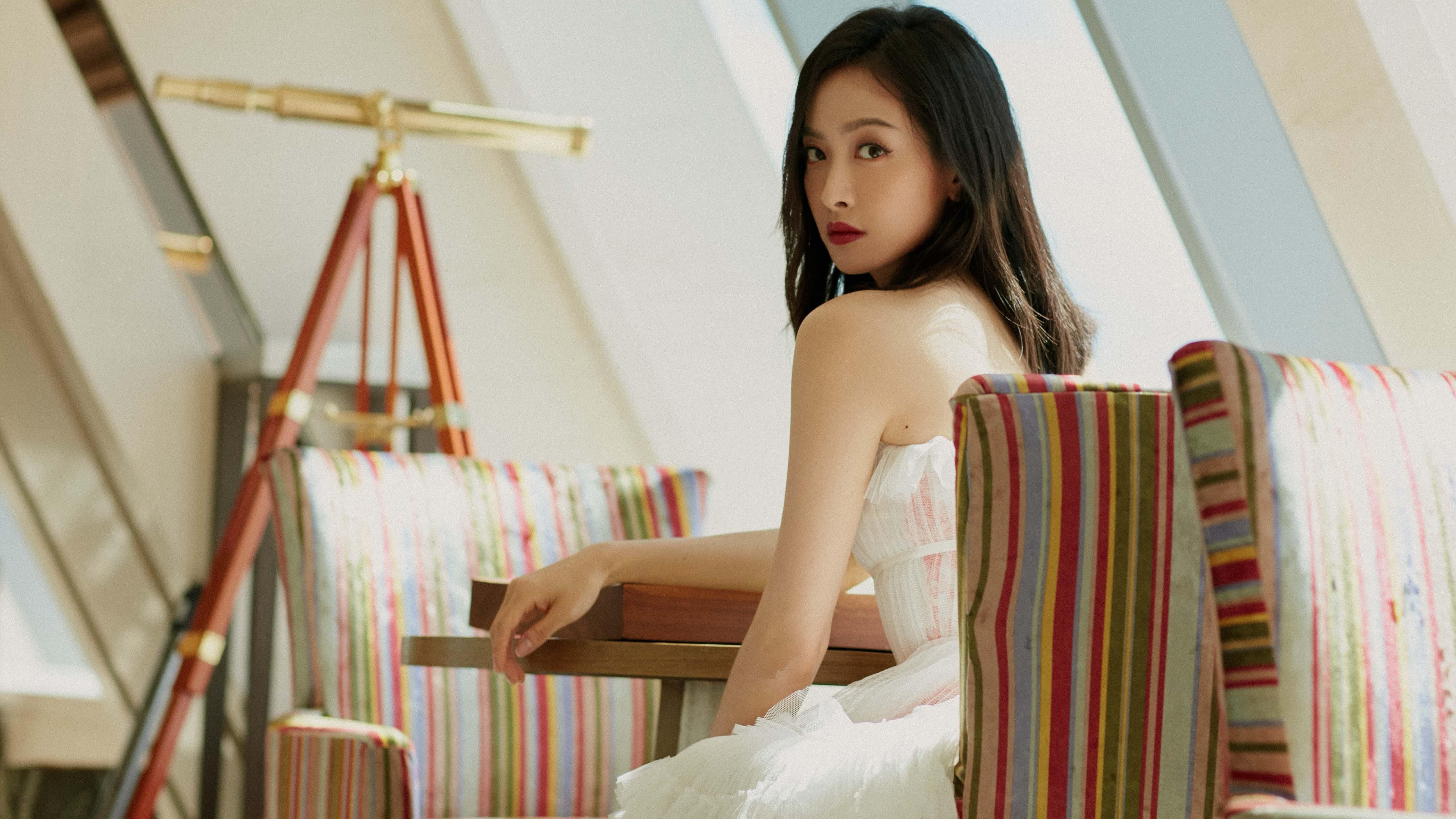 爱游戏体育-加拿大游泳技术训练体系解析，加拿大 游泳