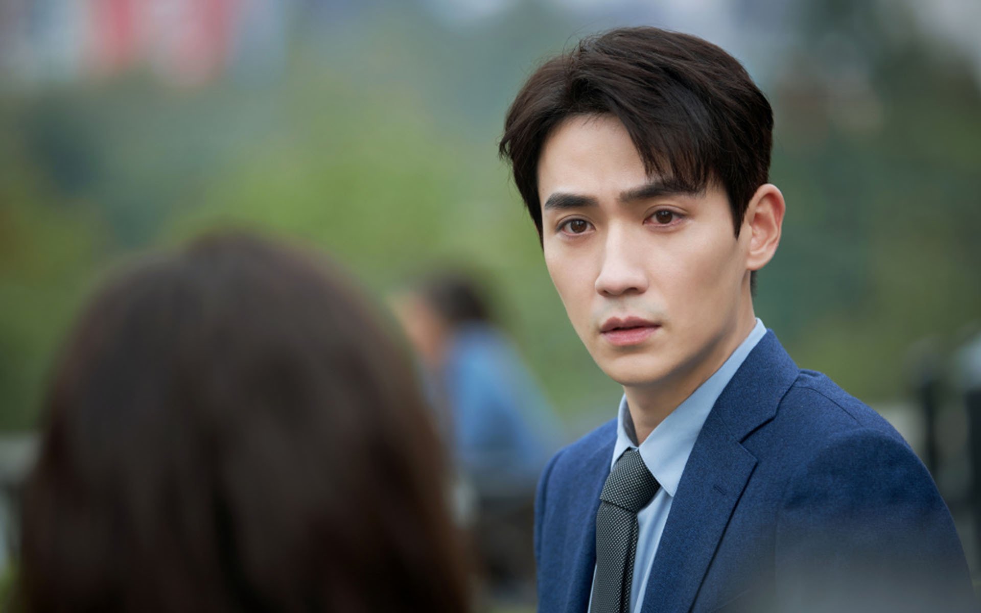 字母哥表示专注防守才能赢得系列赛,字母哥持球进攻