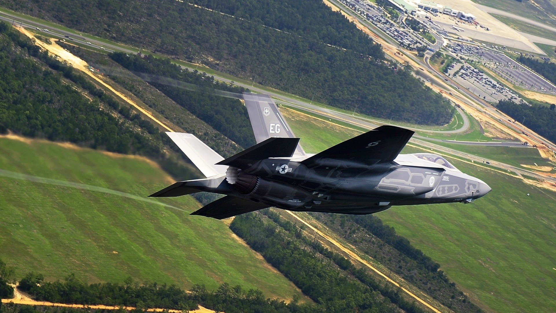 德甲全场精彩:攻守转换,激情无限!,德甲进攻型球队